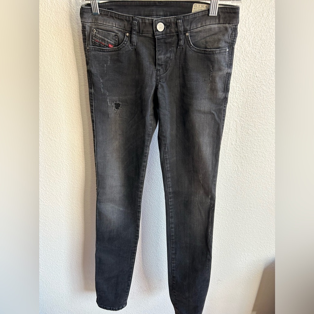 NWOT Super low waist black Diesel jeans Skinzee low zip 26/32